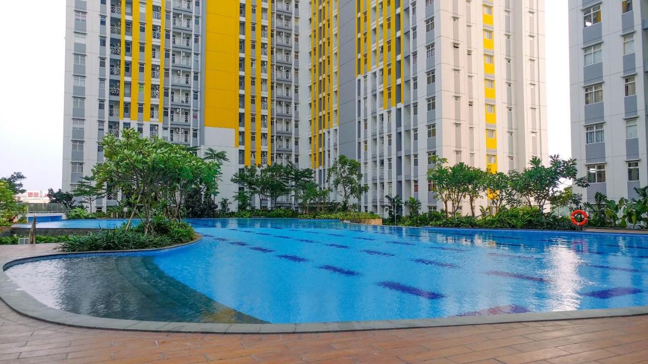 Modern Furnished At Springlake Summarecon By Travelio Apartemen Bekasi